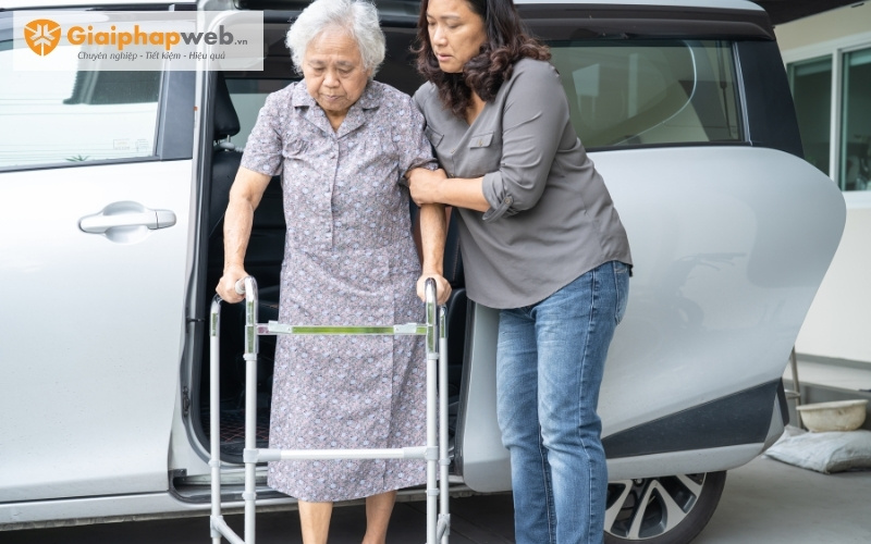 bán gì không đụng hàng bán gì không đụng hàng